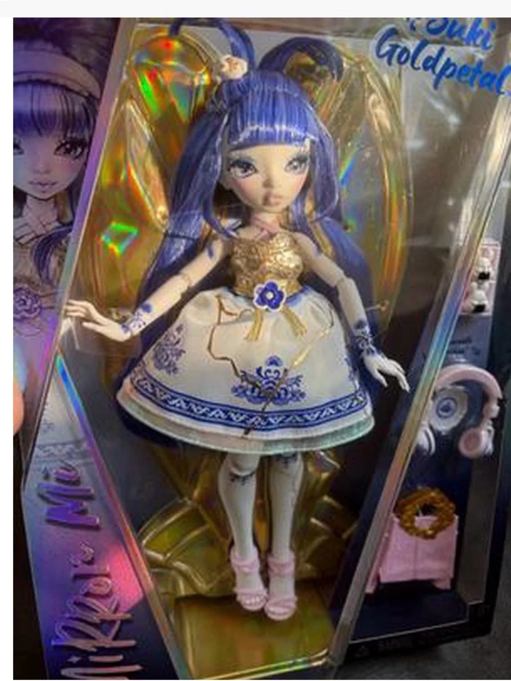 Mirror mi Doll with Gold Accents - Kids Toys